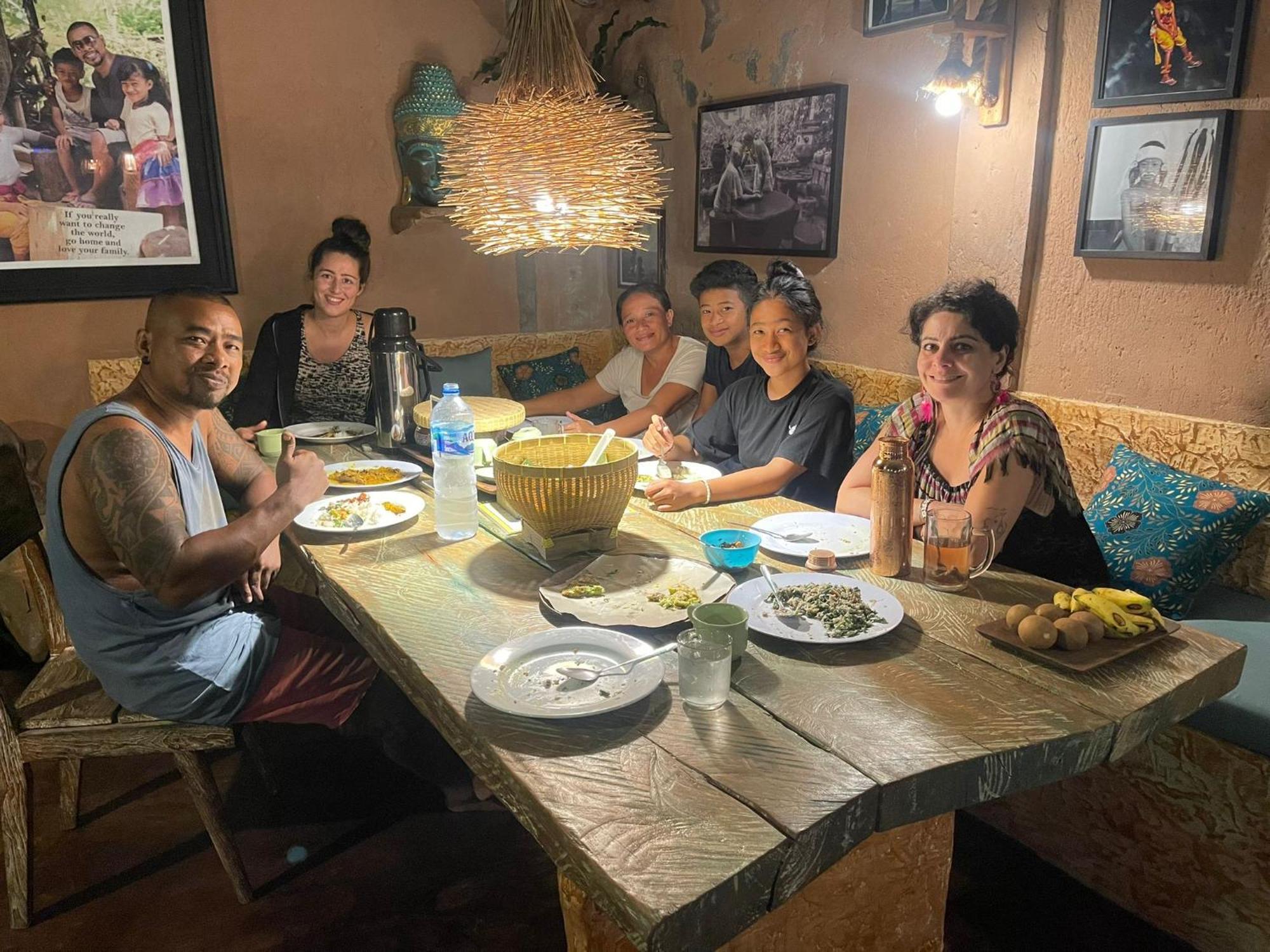 Vin Vin Vandrehjem Ubud Eksteriør billede